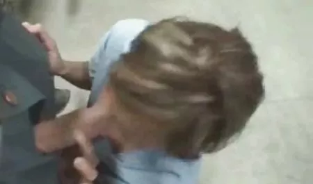 女の子BLOWJOB エロム び